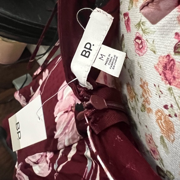 BP dress - Picture 3 of 3